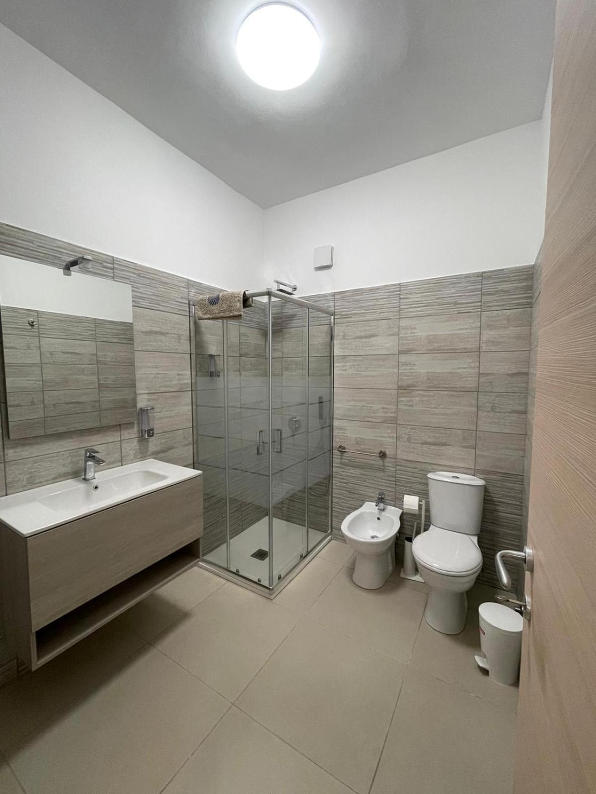 Hotel The Diamond Of Catania Airport Extérieur photo