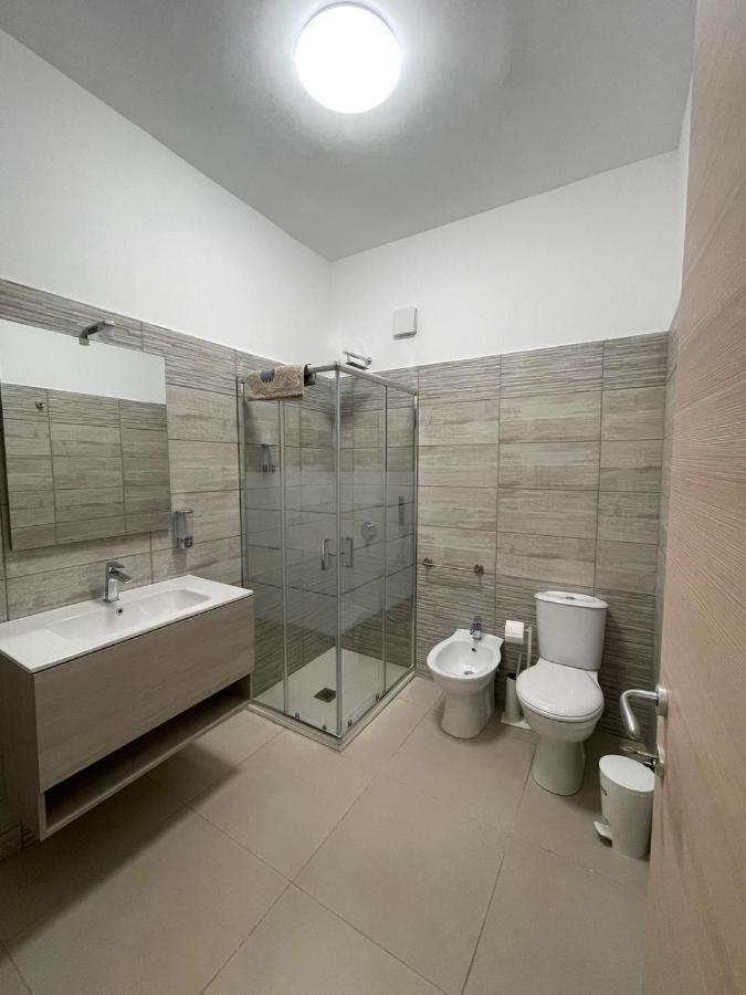 Hotel The Diamond Of Catania Airport Extérieur photo