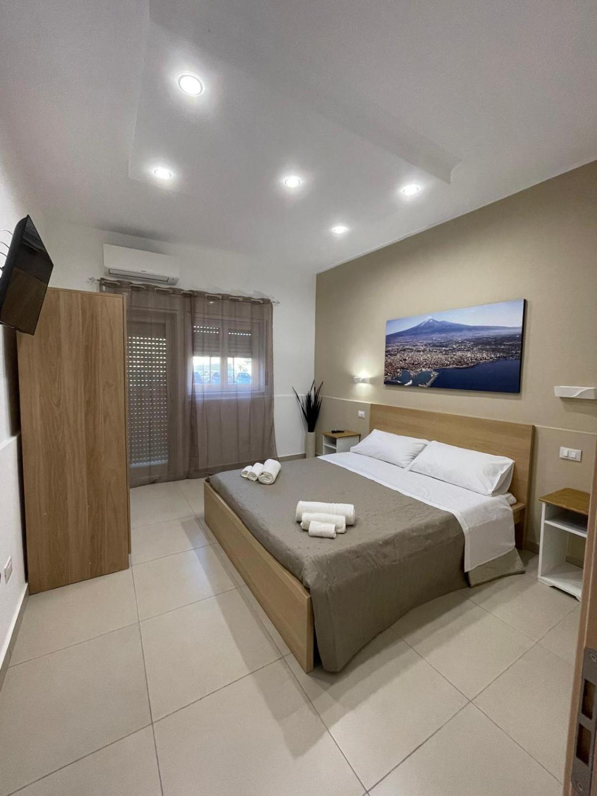 Hotel The Diamond Of Catania Airport Extérieur photo